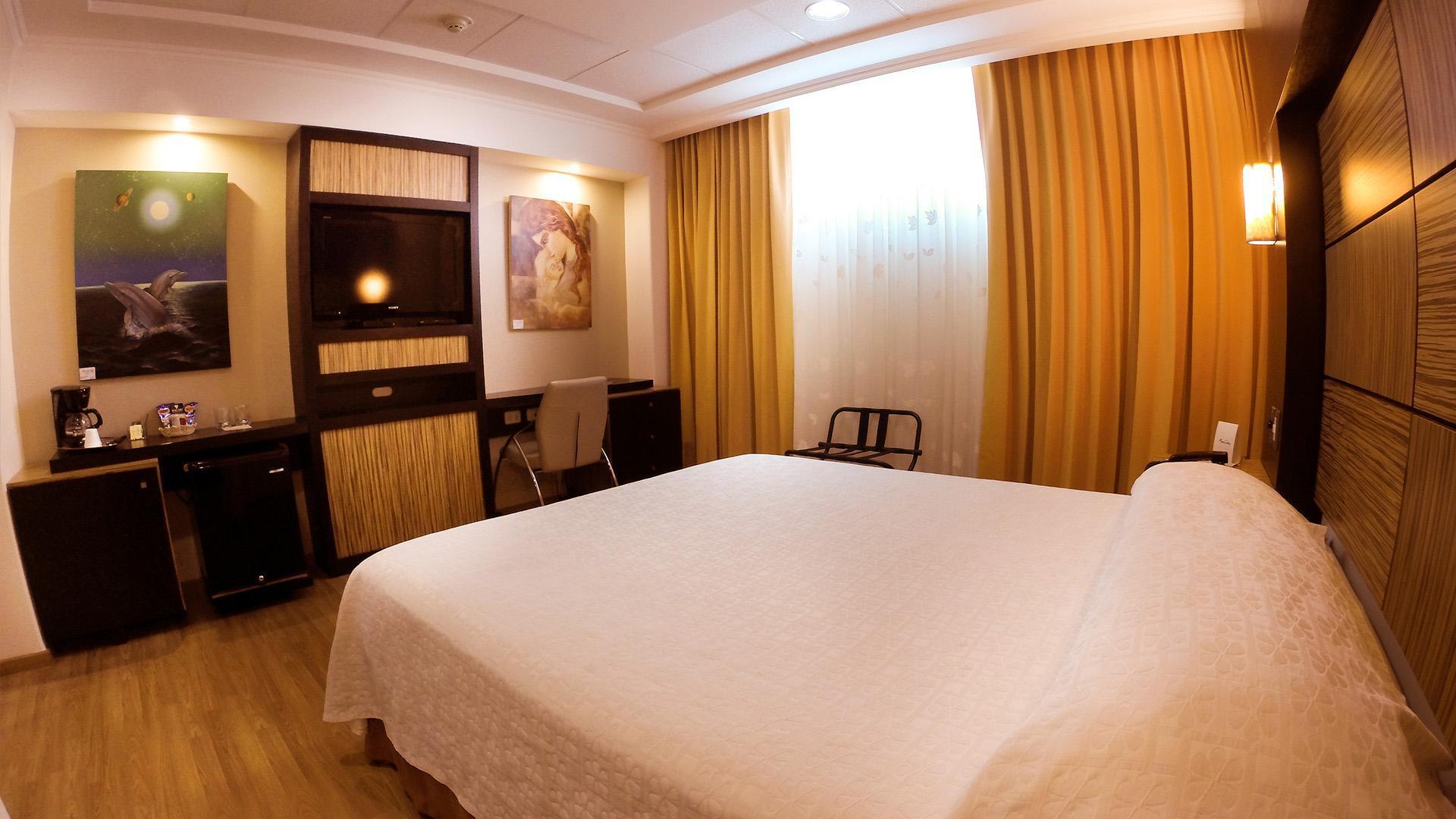 Gh Galeria Hotel Guayaquil Exterior photo